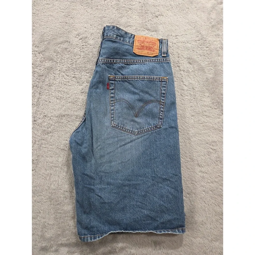 Levis 569 Denim Shorts 2006 Vintage Men's Loose Straight Fit Blue  Size 32x10